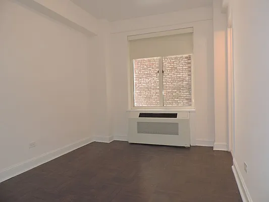 Rented by essential NEW YORK Real Estate | media 19