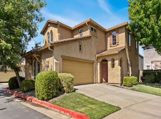 371 Dragonfly Cir, Sacramento, CA