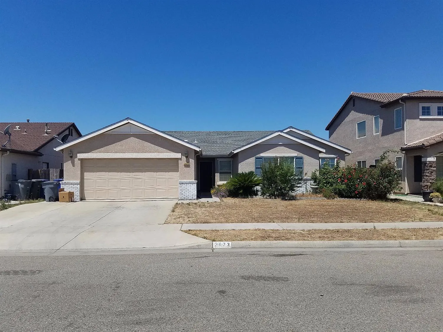 3673 N Denali Ave photo 1