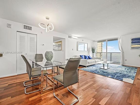 5th image of 1200 Brickell Bay Dr APT 2502