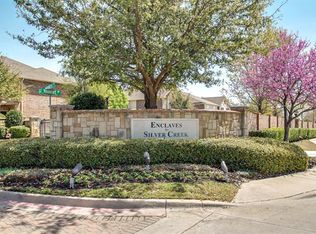 209 Prestwick Ln, Lewisville, TX 75067