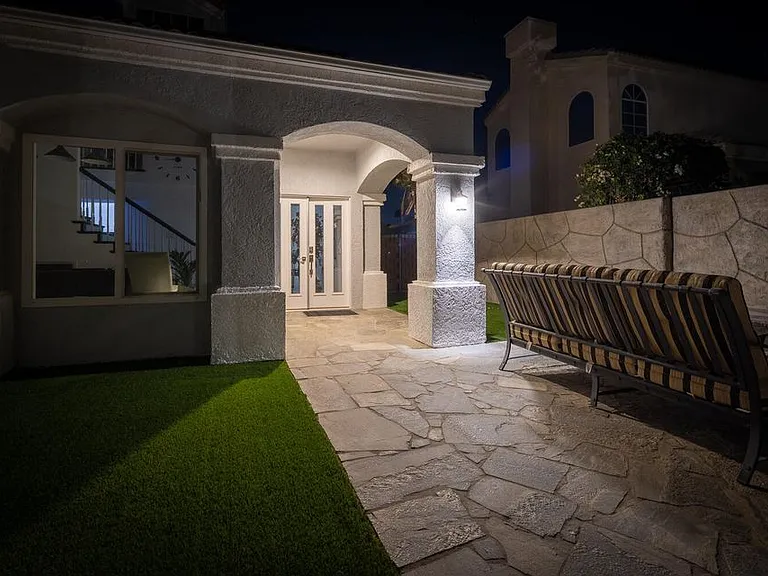 41215 Carlotta Dr — Photo 40