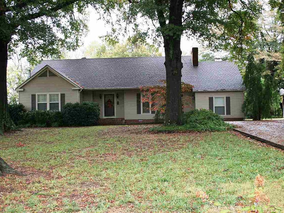 1st image of 1828 Okeena Dr