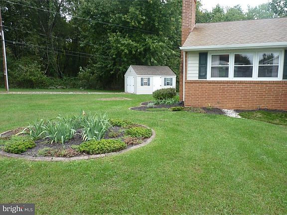 3rd image of 2619 Bardell Dr