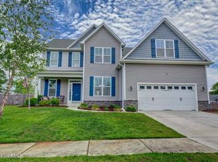 108 Lumis Ct, Hampstead, NC 28443