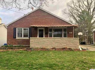 2215 Sycamore St, Quincy, IL 62301