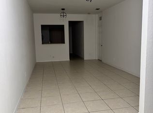 185 SW 15th Ter, Homestead, FL 33030