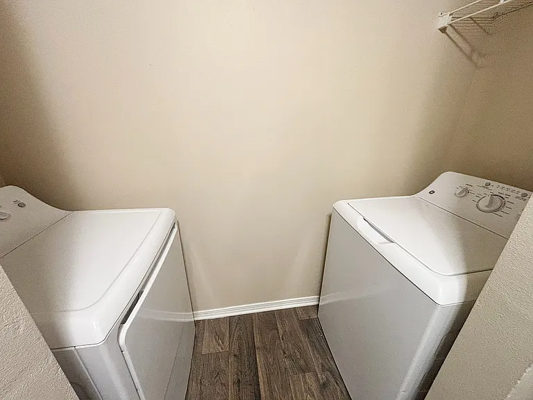 Homestead - Laundry Area
