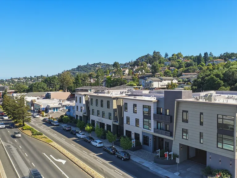 600 El Camino Real #308 — Photo 43