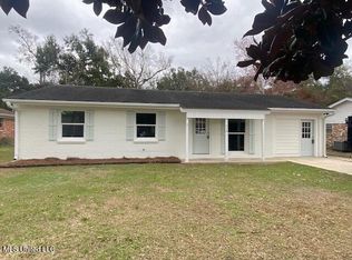 116 Valentine Dr, Long Beach, MS 39560