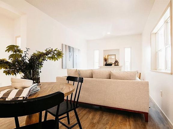 Breakfast Nook