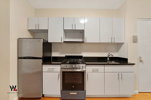 Rented by Warren T Real Estate Corp. | media 11