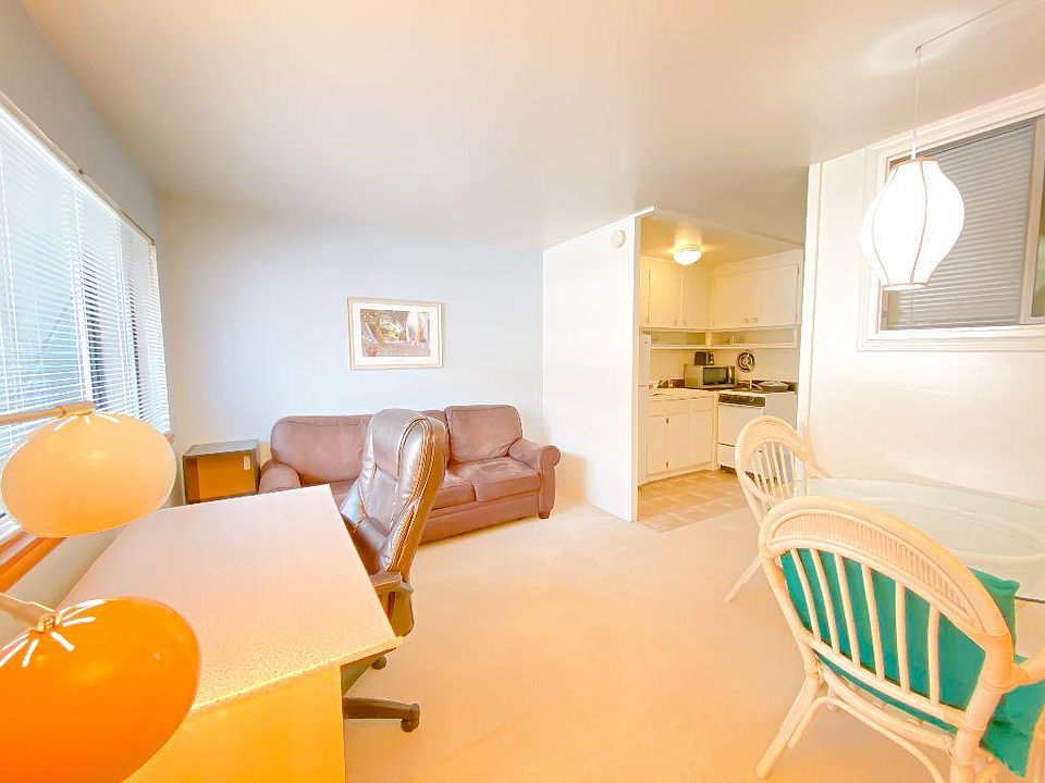 1st image of 4145 11th Ave NE APT 29
