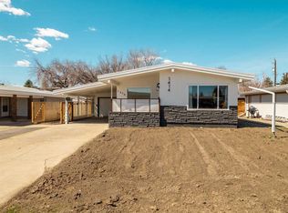1414 E Henderson Lake Blvd S, Lethbridge, AB T1K 3B8