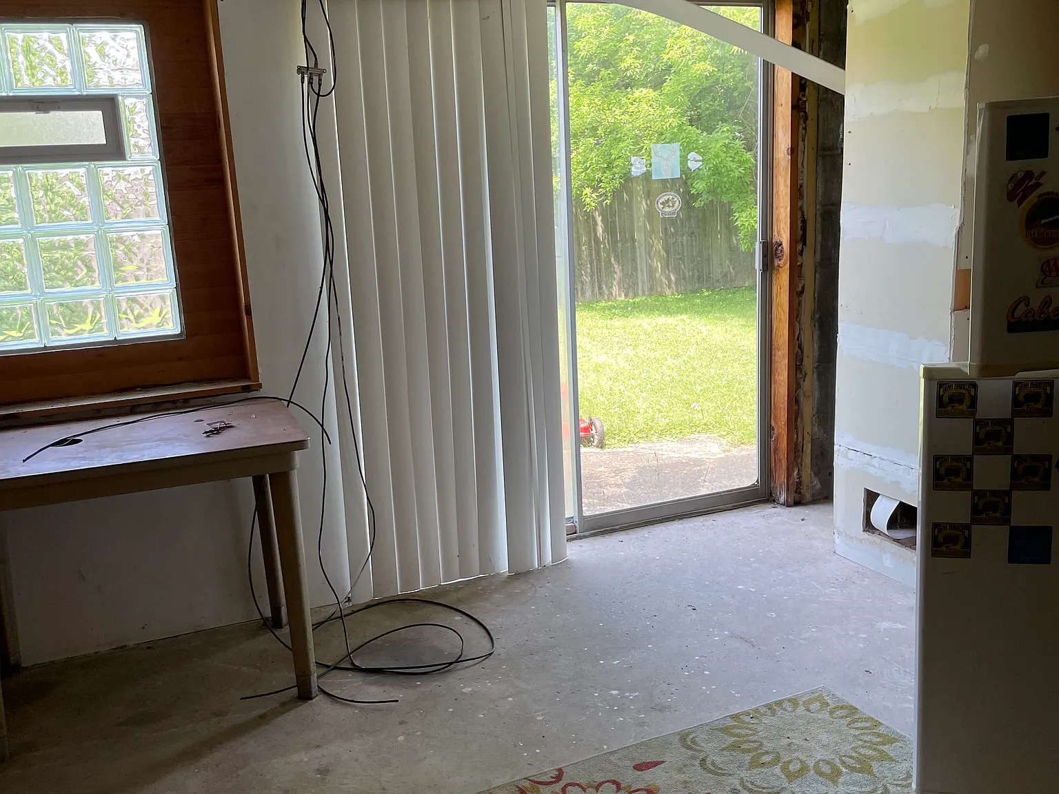 2 bed, $1,100 — Photo 3