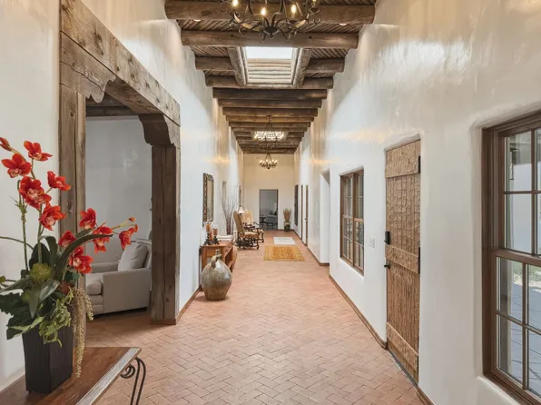 3 Loma Manzanita #A, Santa Fe, NM 87506