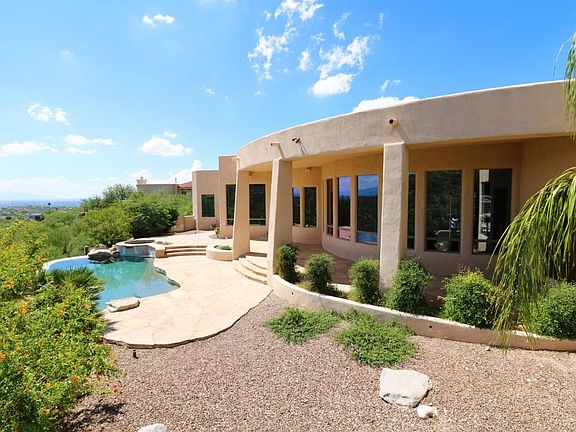 4th image of 6140 N Paseo Valdear