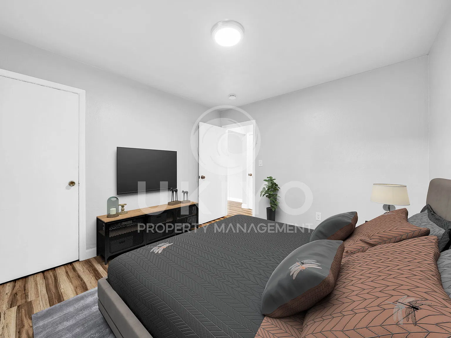 2030 Myrtle Street — Photo 4