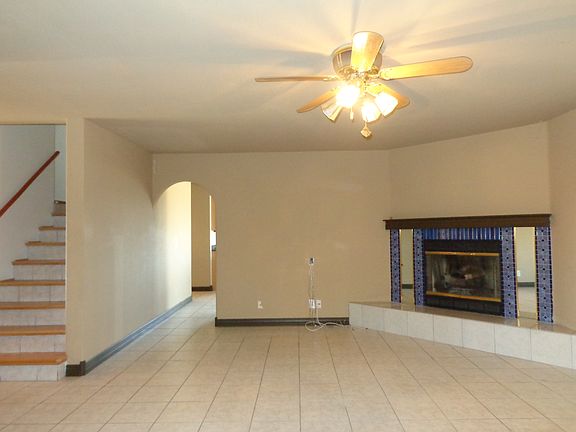 3rd image of 9750 N Vista Dr