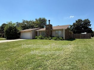 8937 N Eagle Ln, Oklahoma City, OK 73132
