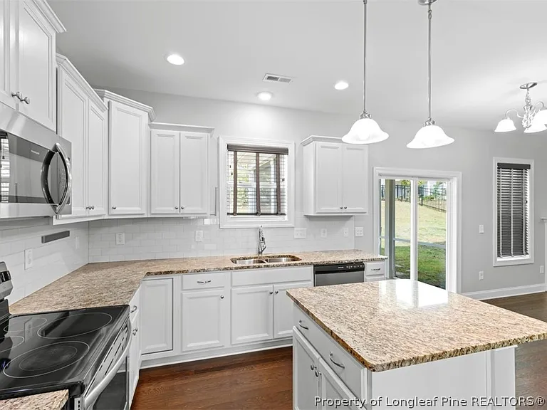 14 Wildlife Bridge Ct — Photo 7