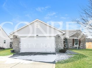 708 Lighthouse Dr, Fortville, IN