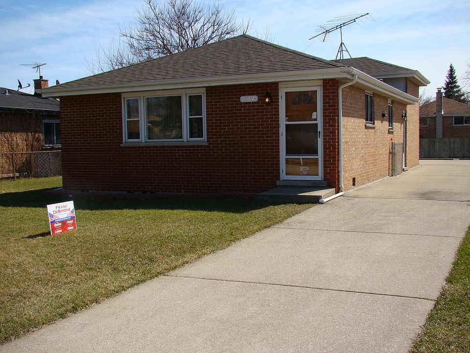 1st image of 1114 Greenvalley St