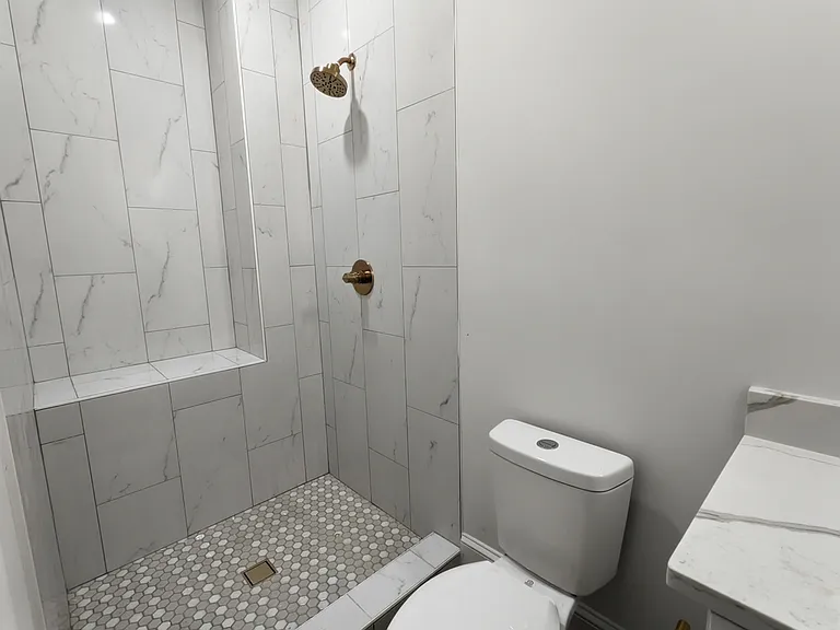 1533 Melrose Dr SW — Photo 8