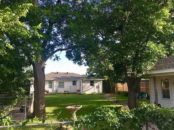 2nd image of 2234 Piedmont Pl