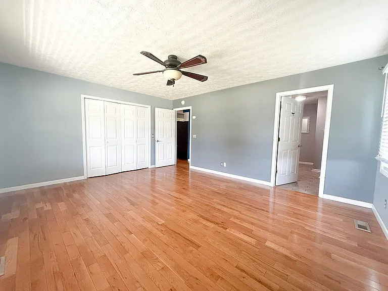 3339 Riveroaks Dr — Photo 14