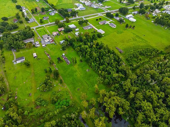 4th image of 673 Bayou Blue Rd