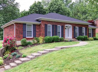 112 Trimingham Rd, New Albany, IN 47150