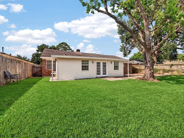 11239 Carvel Ln — Photo 38