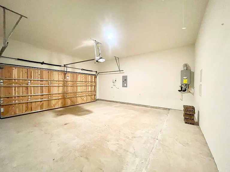 1632 Estivella Dr — Photo 28