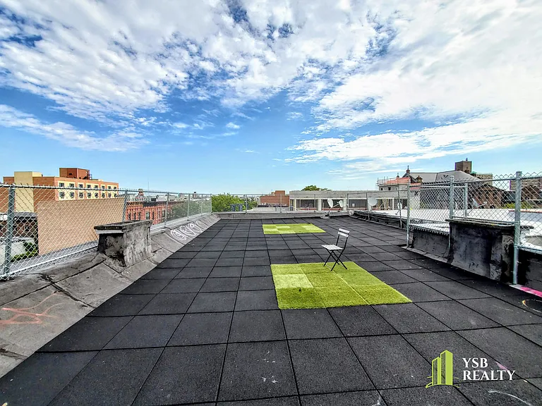 332 Vernon Ave #11 — Photo 18