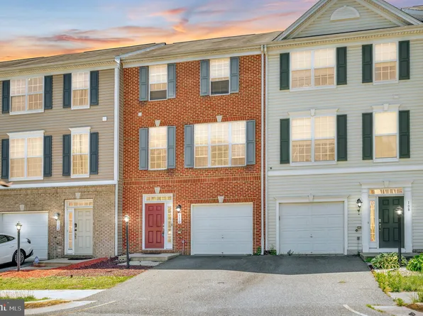110 Valdosta Dr, Stafford, VA 22554