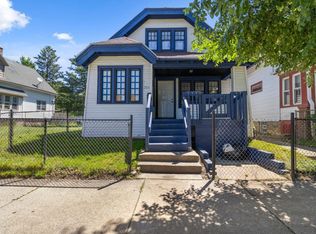 2826 N 22nd St, Milwaukee, WI 53206