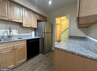 1781 Wainwright Dr, Reston, VA 20190