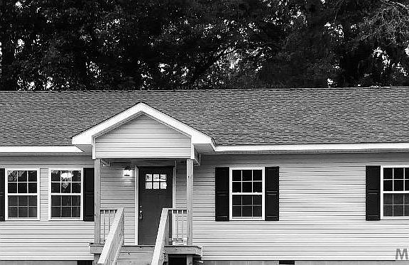 3rd image of 514 Robertson St