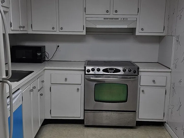 1300 NE Miami Gardens Dr #810E — Photo 15