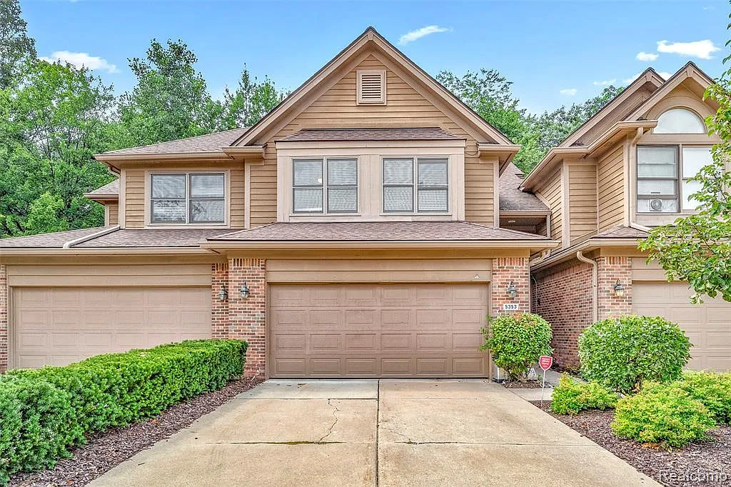 5353 Royal Vale Ln #15 photo 1
