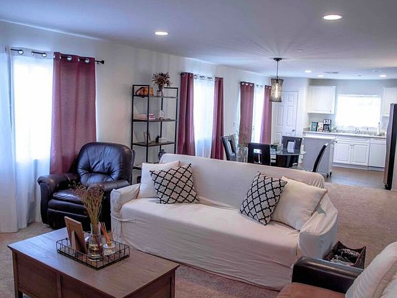 3rd image of 1765 Ranch View Ln