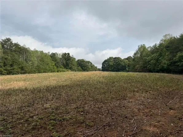 LOT 6700 25/acres Doral Dr, Tobaccoville, NC 27050