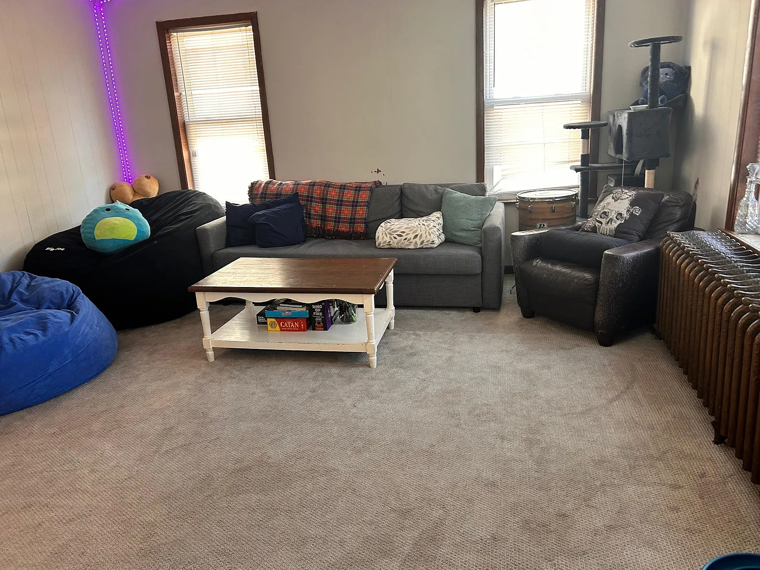 5 bed, 1980 sqft, $2,250 — Photo 4