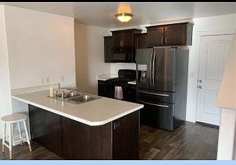 1st image of 104 E Legacy Pkwy