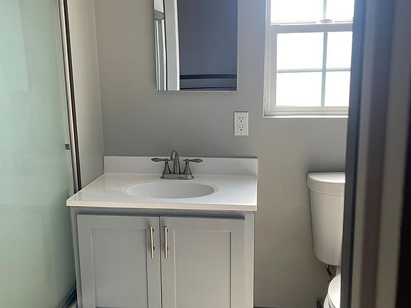 2nd image of 829 W 41st Dr #831