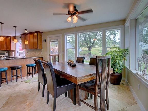 5th image of 1450 Craiglea Dr