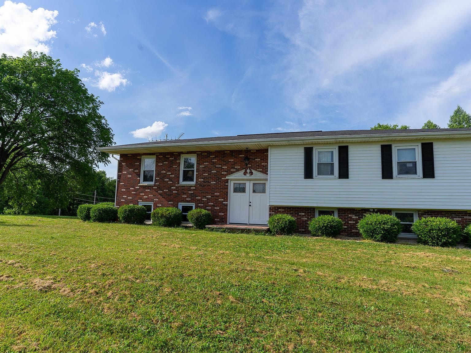 940 Smith Rd, South ster, OH 45682 Zillow
