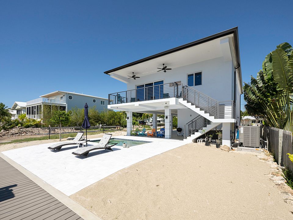 1st image of 222 S Coconut Palm Blvd #1