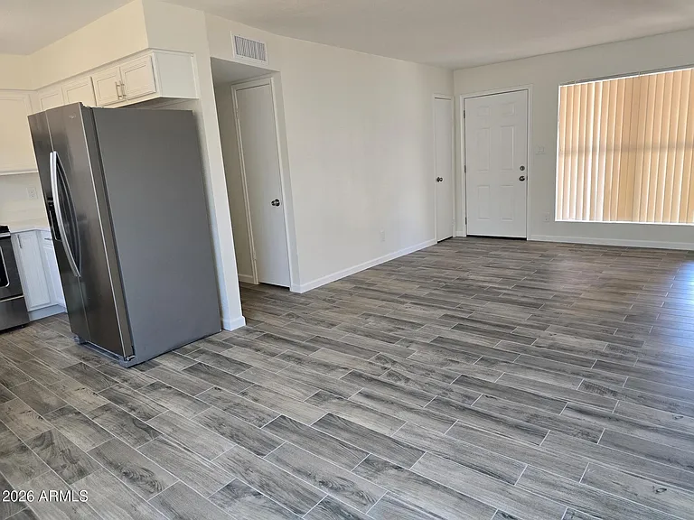 715 N Arrowhead Dr #3 — Photo 7